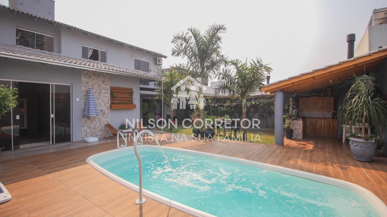 Excelente casa no Jardim Itália